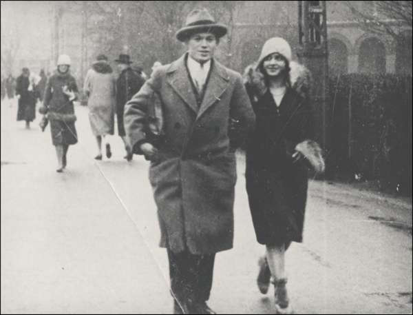 Helga and Aron Schonbaum. Tove Bamberger's parents.